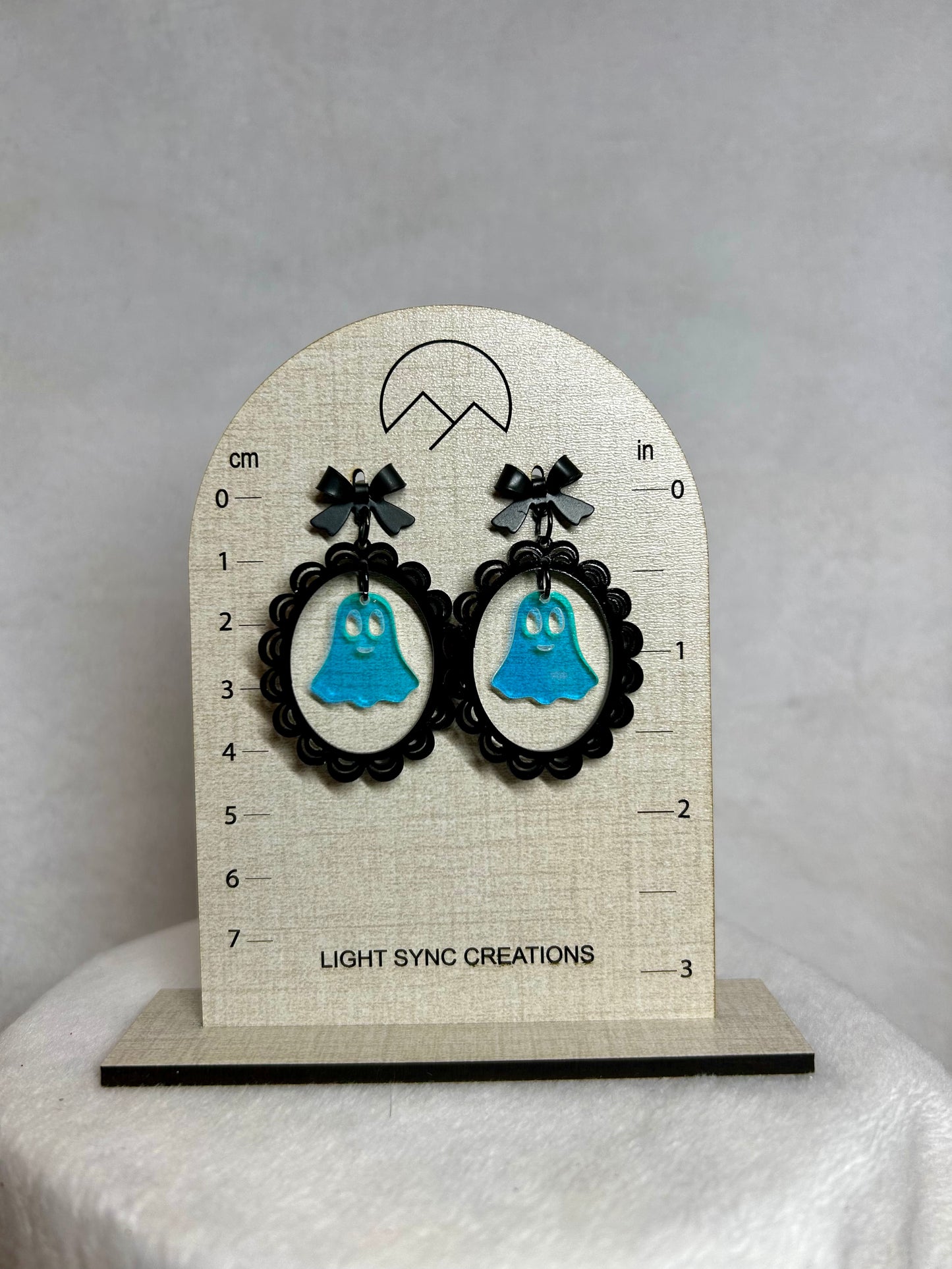 Ghost Floating Frame Earrings
