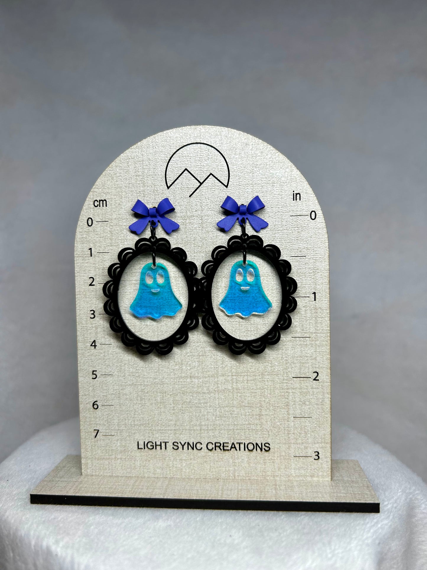 Ghost Floating Frame Earrings