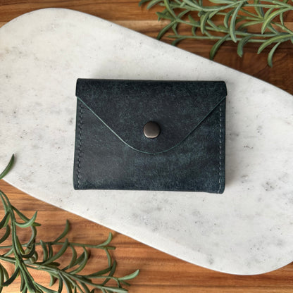 The Carry Bifold Snap Wallet