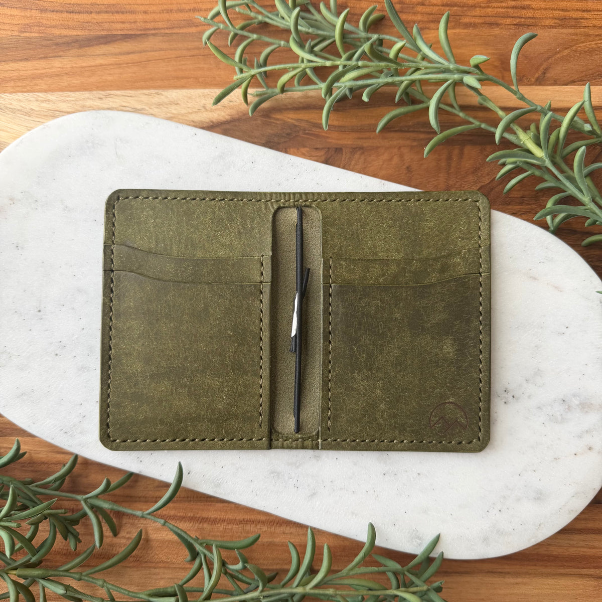 The Teeny Traveler - Olive