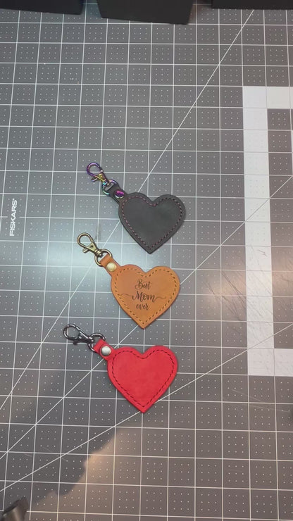 The Carry Heart Keychain - Cognac